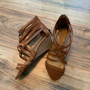 CROWN VINTAGE | Wedges